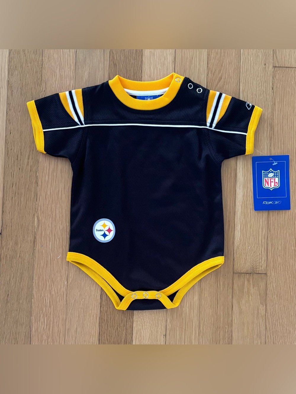 VTG NWT Reebok NFL Pittsburgh Steelers Baby Jersey Bodysuit Baby Black 6/9M